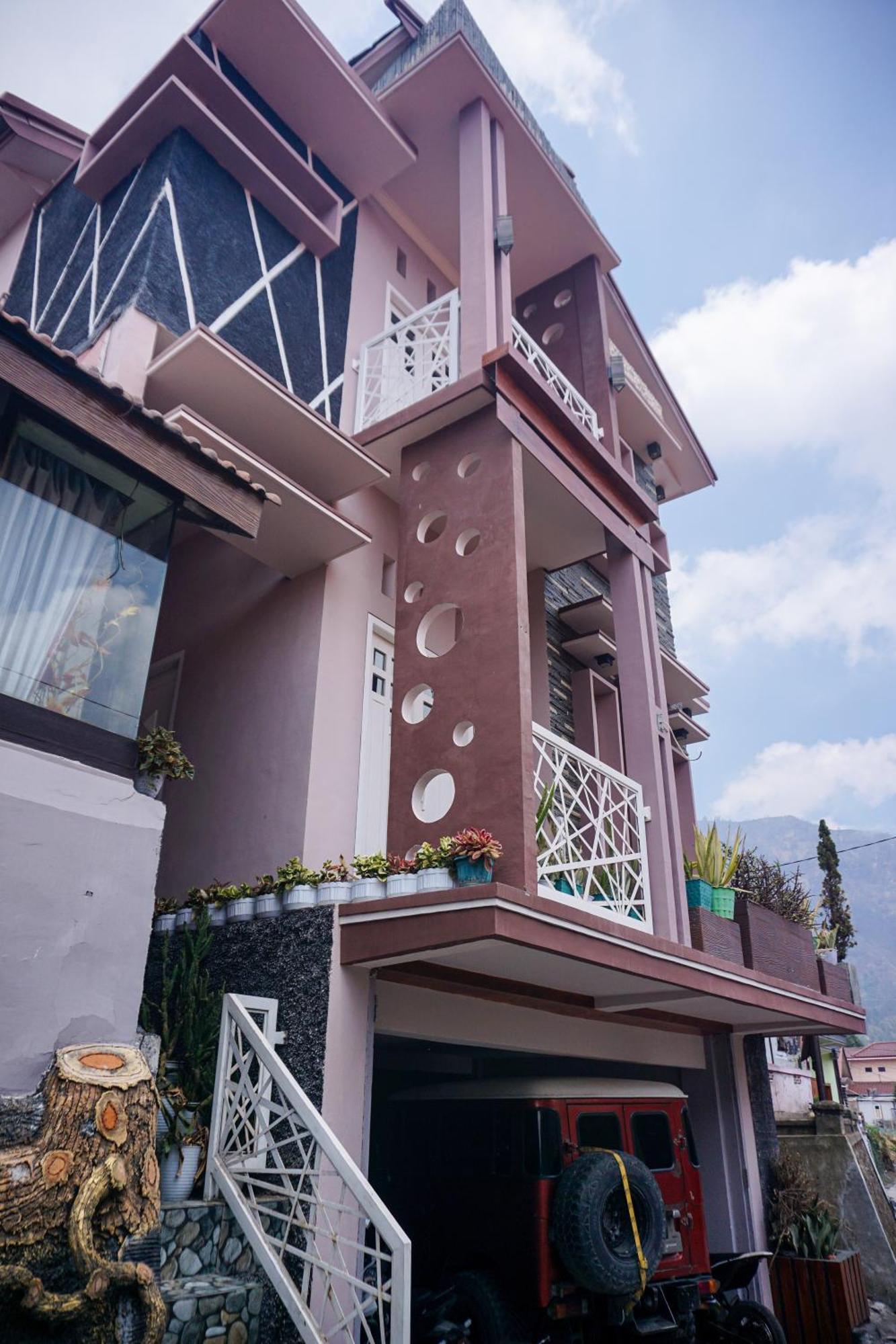 Gigafa Homestay Probolinggo Kültér fotó
